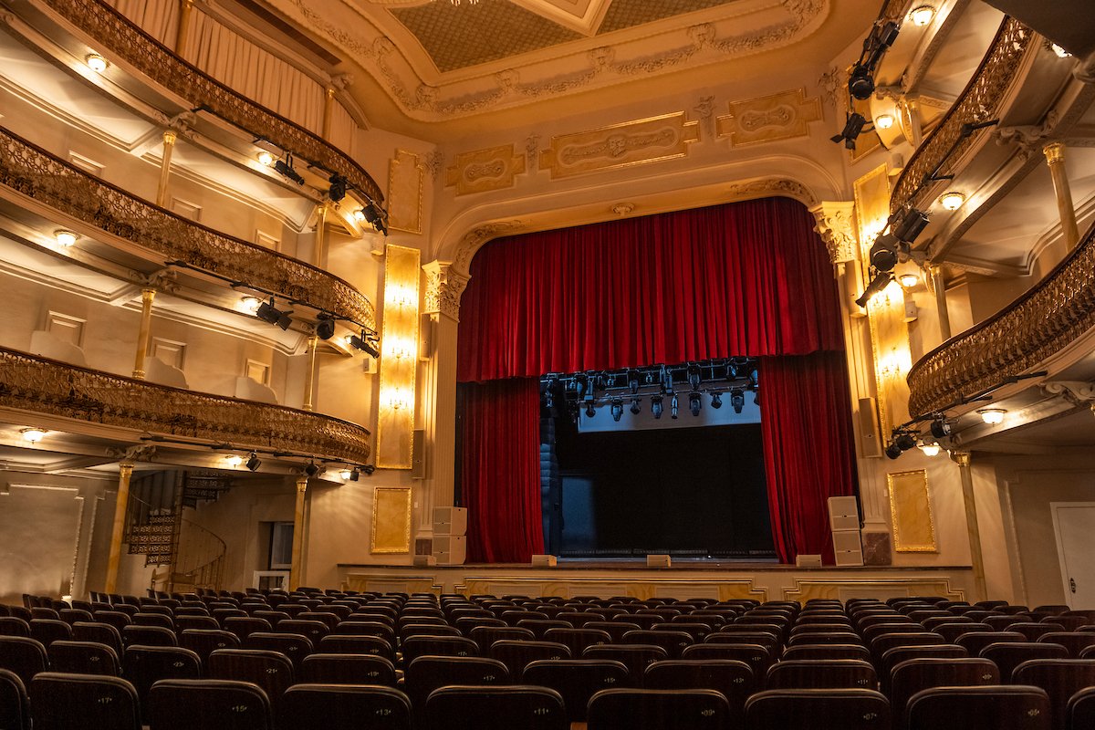 Teatro Carlos Gomes divulga primeira programação cultural após reabertura