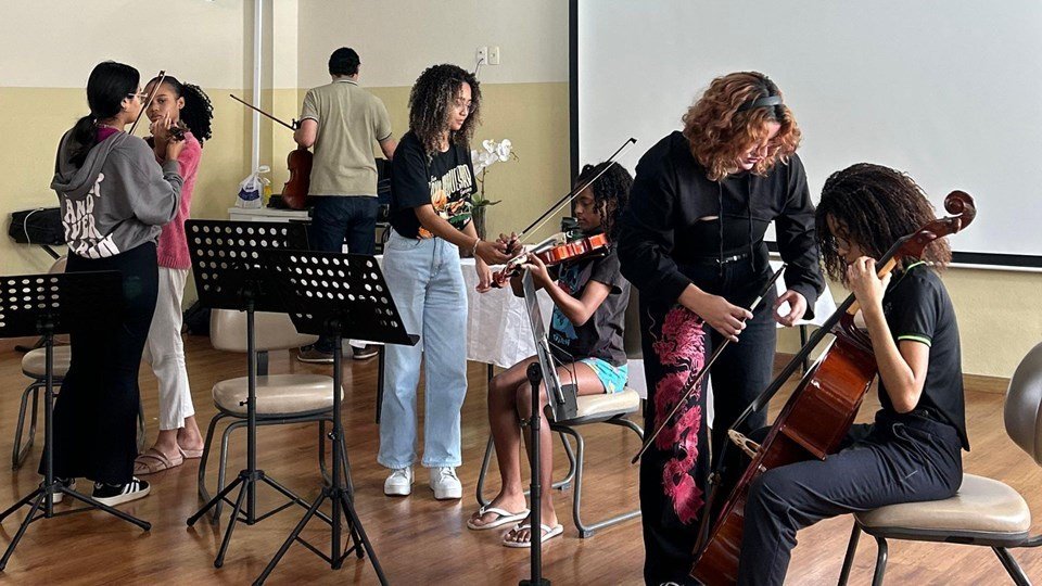 Instituto João XXIII abre inscrições para Orquestra de Câmara Infantojuvenil em Vitória