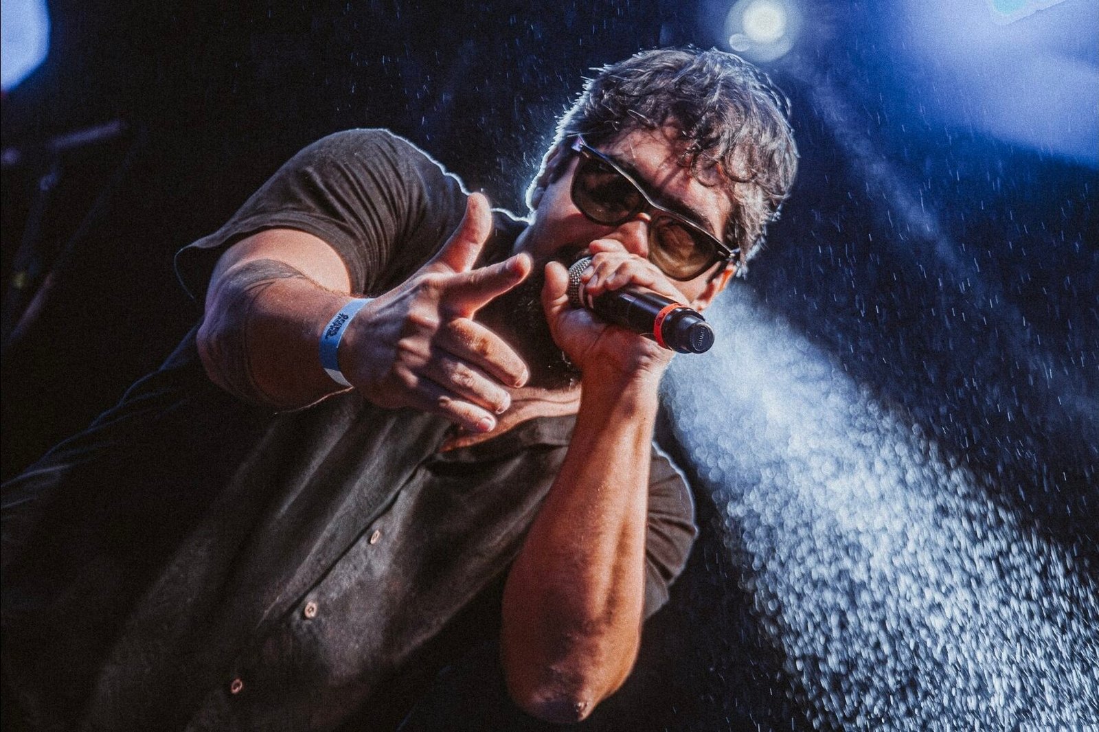 Metteoro celebra 10 anos de carreira com show gratuito na Praça do Papa