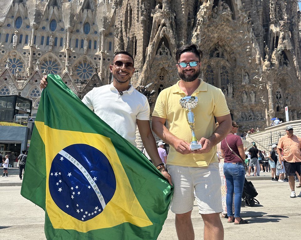 Duo capixaba conquista 2º lugar em festival internacional na Espanha