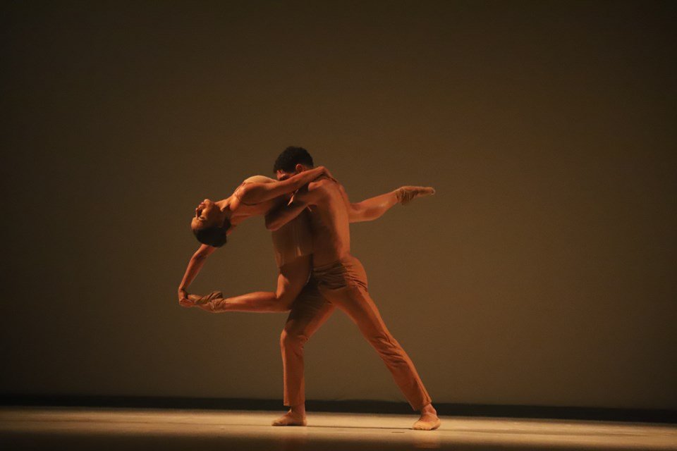 Escola de balé capixaba conquista 1º lugar no Festival de Dança de Joinville
