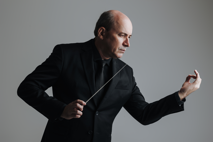 Orquestra Sinfônica do ES apresenta concertos no Theatro Carlos Gomes, em Vitória