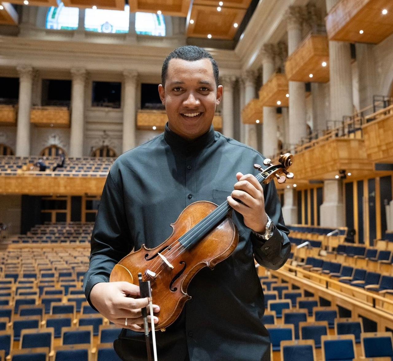 Violinista da Camerata Sesi é selecionado para formação na Alemanha