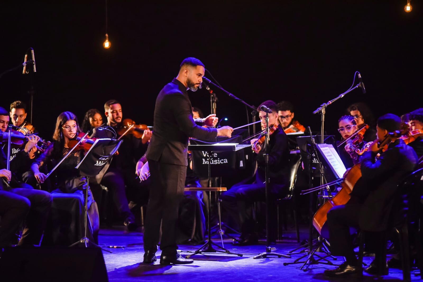 Orquestra Jovem Vale Música apresenta ‘Concerto Sinfônico’ no Teatro da Ufes