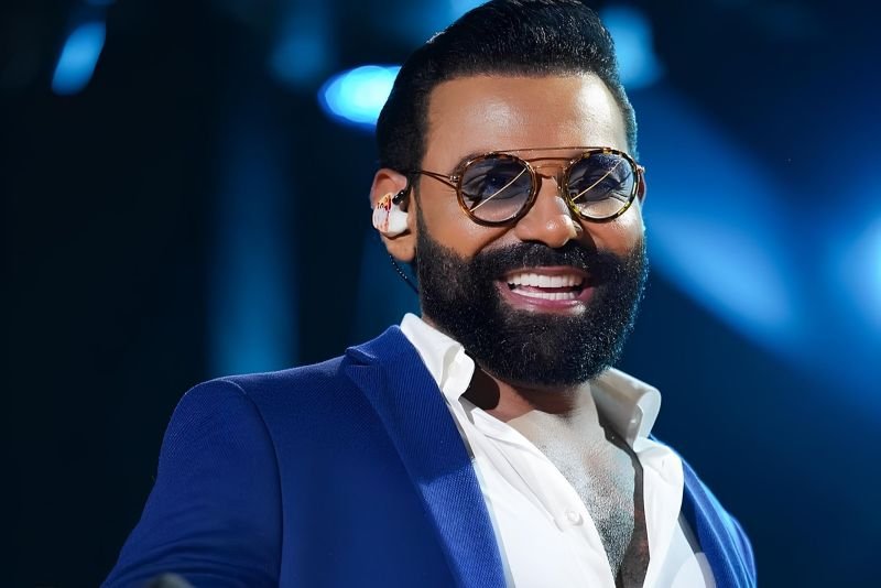 Pablo comemora 20 anos de carreira com show inédito no Kleber Andrade