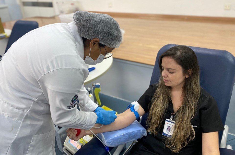 Hemoes alerta para estoques de sangue em níveis críticos no ES; saiba como doar