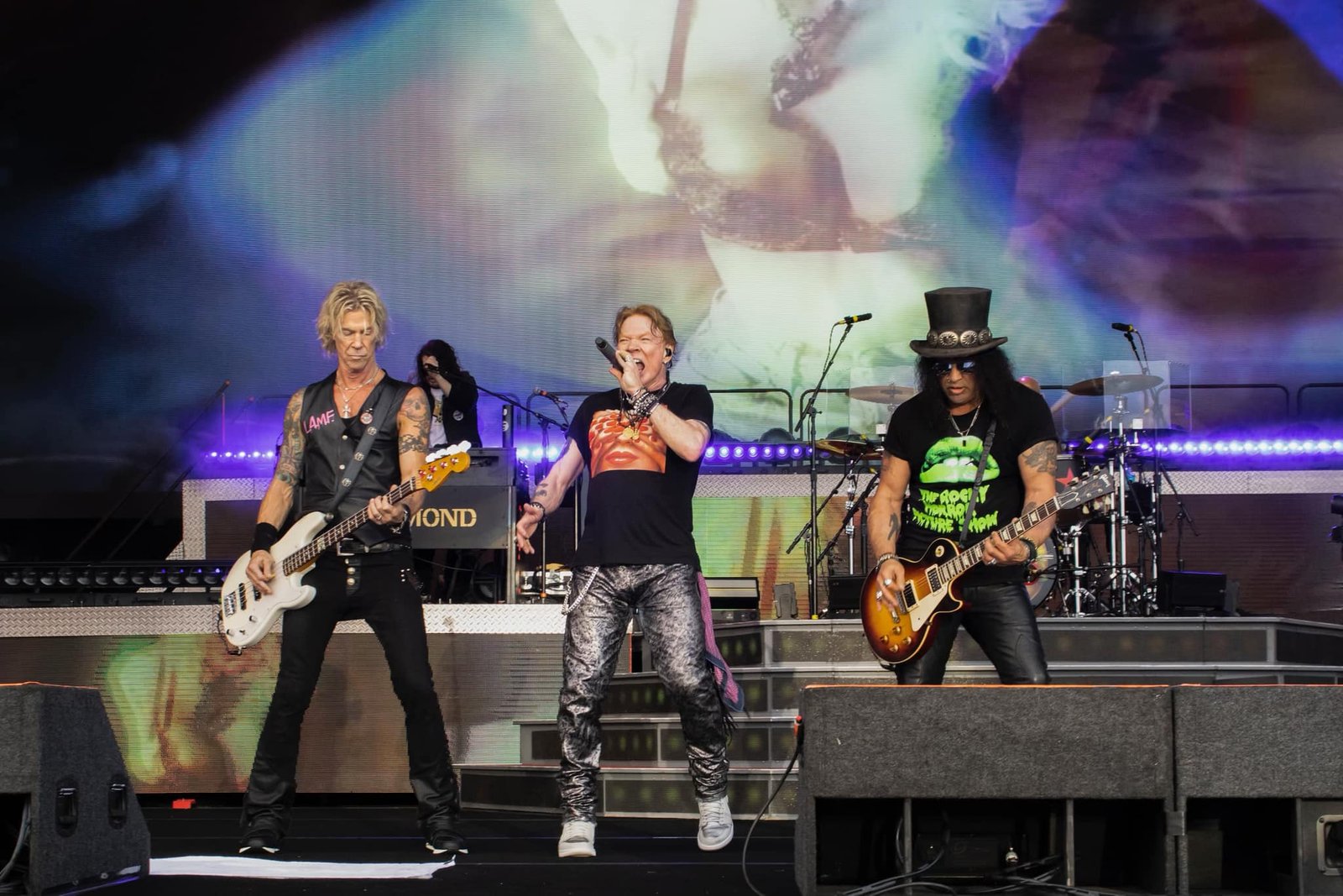 Guns N’ Roses confirma show no Kleber Andrade em abril de 2026