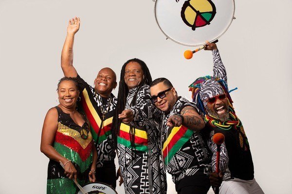 Guarapari anuncia show de Olodum na orla da Praia do Morro em janeiro