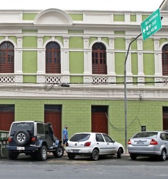 Baile Charme retorna ao Mucane na sexta (19) para encerrar a programação de 2025