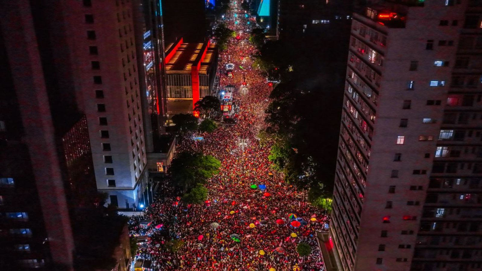 55612495281_710402aa97_o-capa