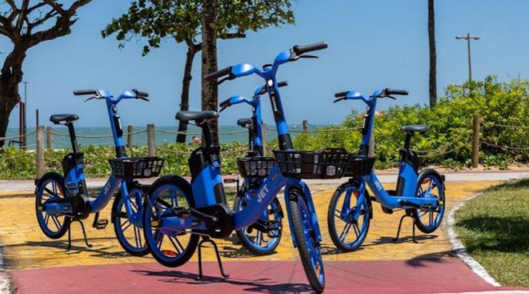 Vila Velha lança serviço de bicicletas elétricas compartilhadas