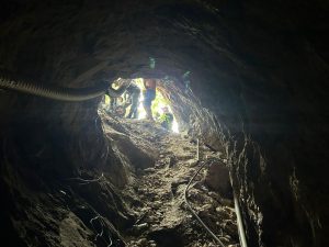 Operação flagra garimpo ilegal em Santa Teresa e três são presos, no ES