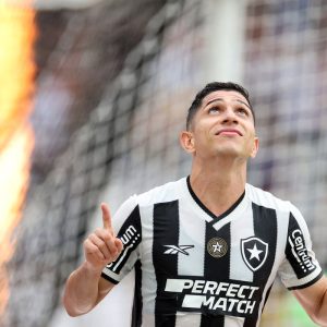 Botafogo derrota o São Paulo e conquista Brasileirão de 2024