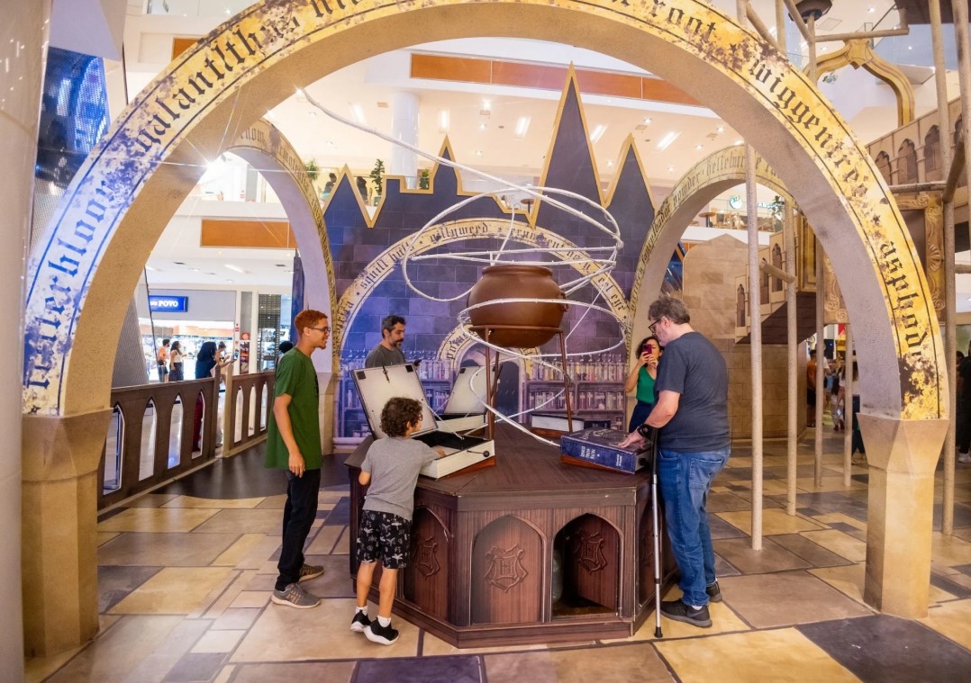 Harry Potter Celebrando Hogwarts chegara ao shopping mestre alvaro credito foto shopping Eldorado 2