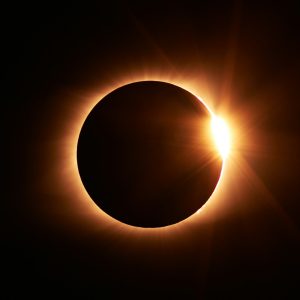 Chuvas de meteoros e eclipses: confira o calendário astronômico de 2025