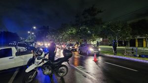 Falsos motoristas de aplicativo que agiam no Aeroporto de Vitória são presos