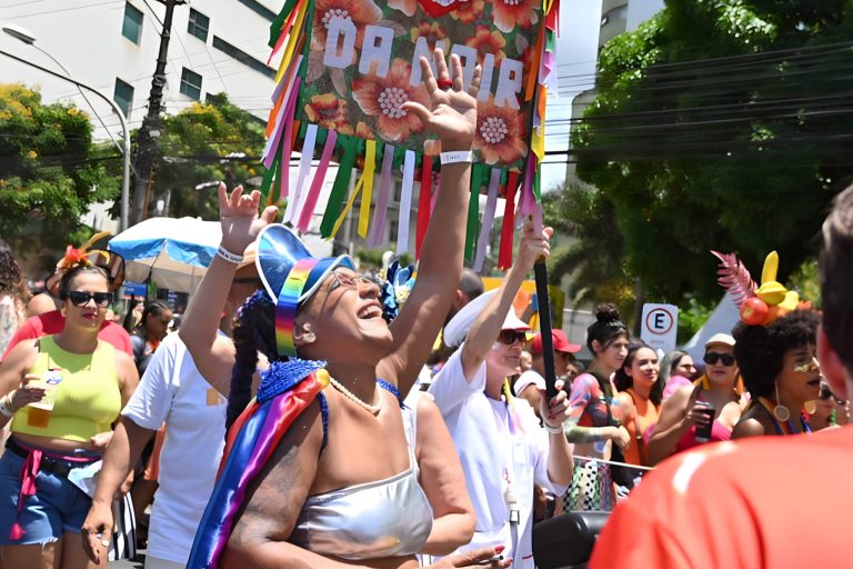 Carnaval 2025: Vitória define datas, horários e regras para blocos de rua