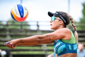 Capixaba conquista prata na primeira etapa do Brasileiro de vôlei de praia