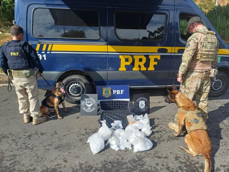 Mulher é presa com cocaína e crack em ônibus de viagem no ES