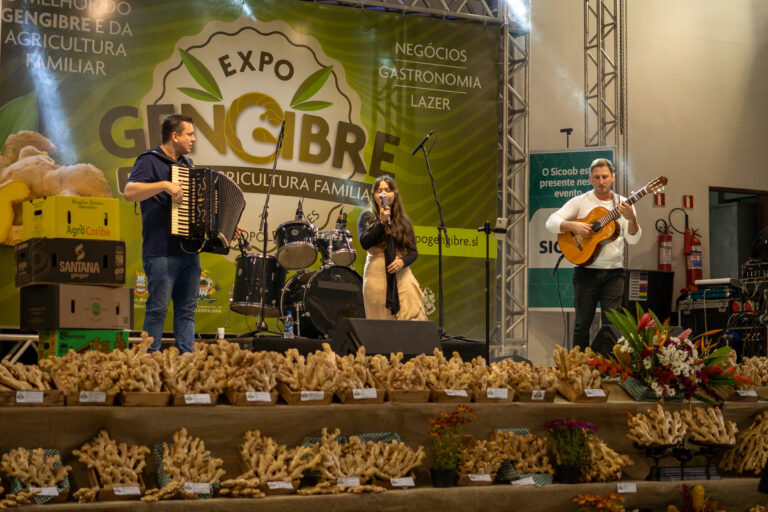 Santa Leopoldina recebe 4ª Expo Gengibre com entrada gratuita, shows e gastronomia típica