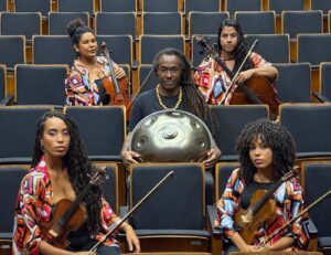 Luccas Martins e Quarteto Zuri apresentam espetáculo gratuito no Teatro da UFES