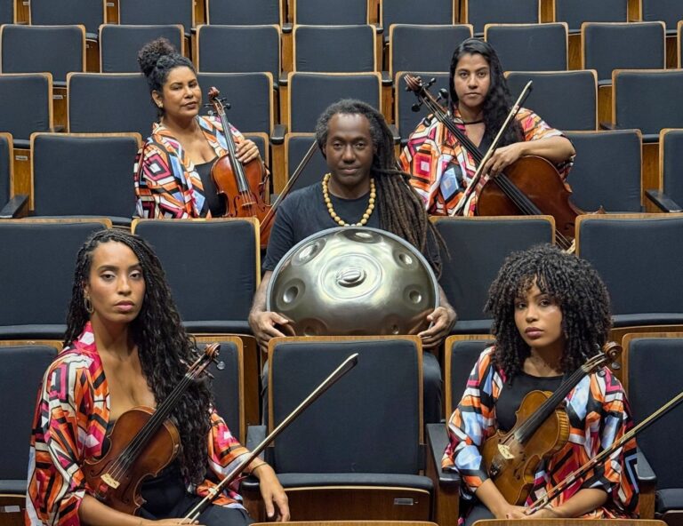 Luccas Martins e Quarteto Zuri apresentam espetáculo gratuito no Teatro da UFES