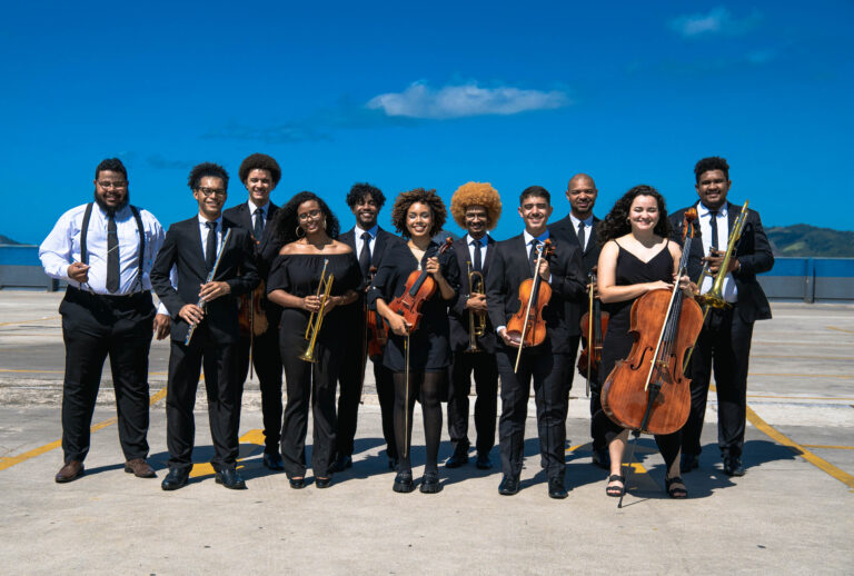 Orquestra da Quebrada e Nelson Ayres se apresentam no Sesc Glória, em Vitória
