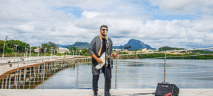 Músico Anderson Andrade faz show ‘Devocional’ na Orla de Cariacica neste sábado (31)