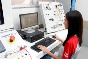 Estudantes do ES podem se inscrever em cursos técnicos gratuitos com bolsa de até R$ 400