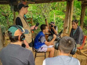 Jovens contam histórias de avós do interior do ES em podcast