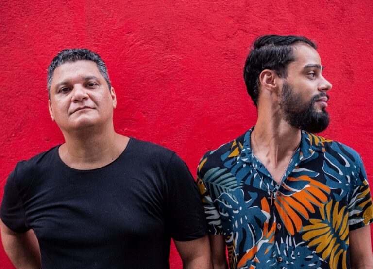 Sarau da Barão celebra 10 anos com poesia, música e feira criativa no Centro de Vitória