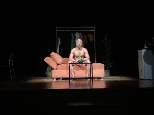 Sônia Cabral recebe apresentação única do espetáculo capixaba ‘Meus Olhos Verdes’