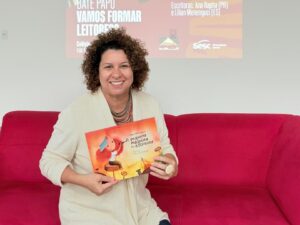Escritora capixaba Lilian Menenguci inicia jornada literária pelo Brasil