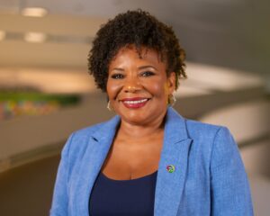 Ministra da Cultura Margareth Menezes vem ao ES para evento sobre diversidade cultural