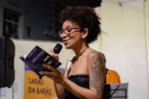 Evento gratuito marca os 10 anos do Sarau da Barão, no Centro de Vitória