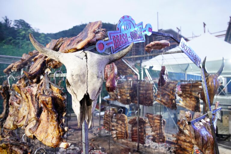 Parrillada do Chefe terá 3 toneladas de carne e 14 shows com entrada gratuita