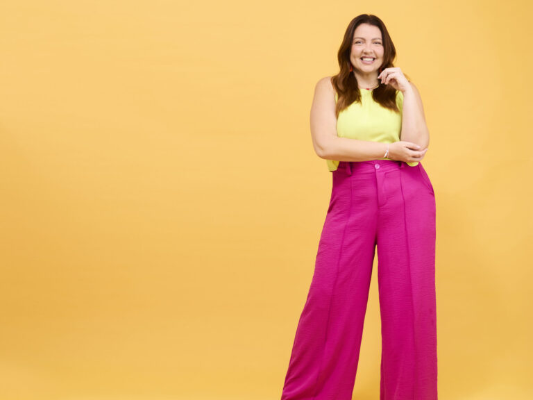 AriannaNutt apresenta stand-up ‘De Repente 40’ com sessões na Serra e Vitória