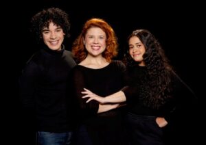 Teatro: elenco de ‘De onde vem o dinheiro?’ promove oficina gratuita em Vitória