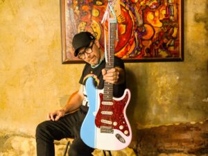 Jura Fernandes lança álbum ‘Ressonância Capixaba’ com show na Barra do Jucu