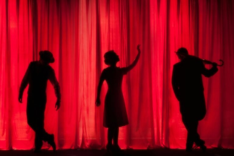 Inscrições abertas para oficina gratuita de Iniciação Teatral em Viana
