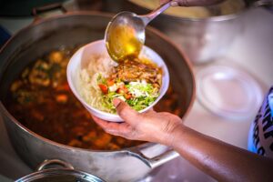 Projeto vai distribuir mais de 50 mil refeições à população vulnerável no ES