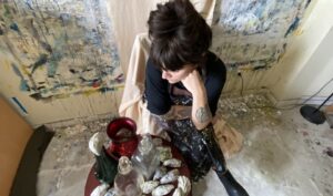 Capixaba Bárbara Carnielli apresenta resultado de residência artística em Lisboa