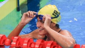 Mariana Gesteira conquista ouro no Mundial de Natação Paralímpica em Singapura