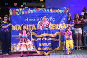 Grupo de quadrilha viaja 5 horas e é campeã do maior concurso do ES