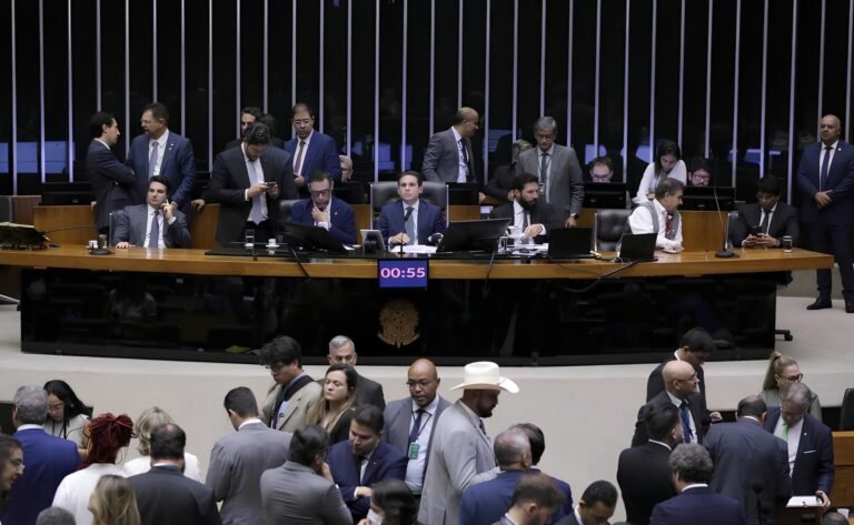 PEC 3/2021: Blindagem ou Prerrogativa?
