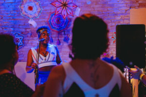 Sarau da Barão leva poesia, música e feira cultural ao Centro de Vitória