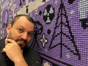 Artista Laerte Ramos apresenta a exposição ‘Escapismo’ na OÁ Galeria, em Vitória