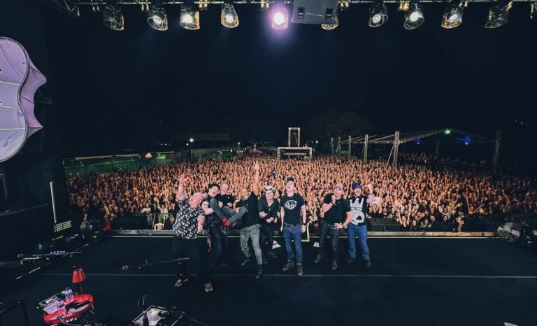Capital Inicial anuncia participação no festival Vibra Rock Brasil 2026, em Vitória