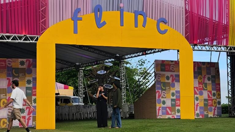Bem-vinda, Flinc!