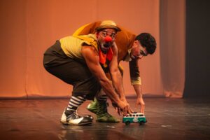 Sesc Glória recebe Palco Giratório com espetáculos e oficinas no mês das crianças